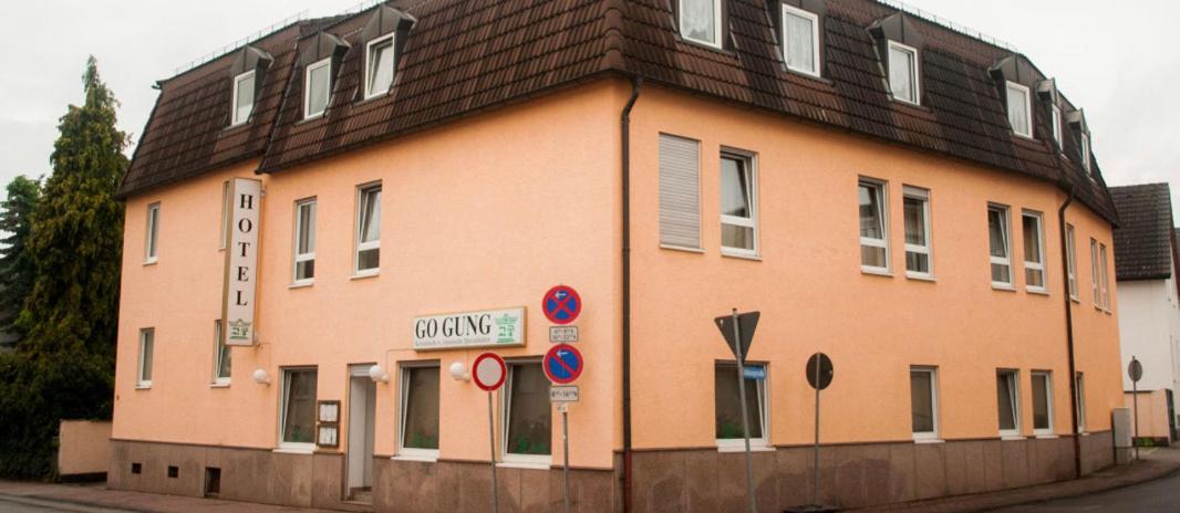 Hotel Stadt Steinbach Steinbach im Taunus Екстериор снимка